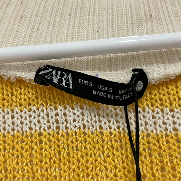 Zara NWT Striped Yellow & White Oversized Sweater Vest size small - Picture 2 of 4